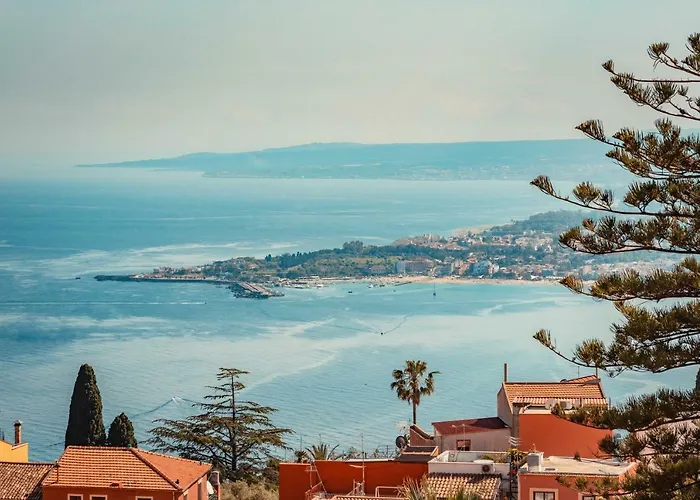 Teatro Greco 39 3* Ταορμίνα