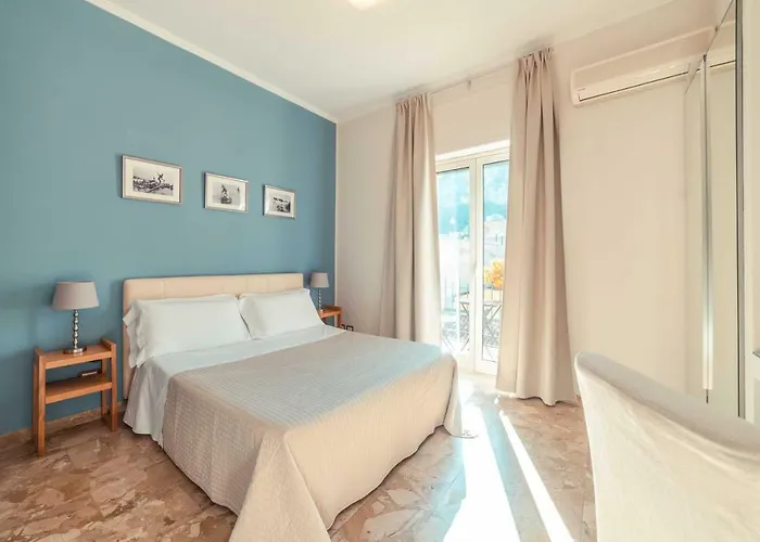 Bed and Breakfast Teatro Greco 39 3*