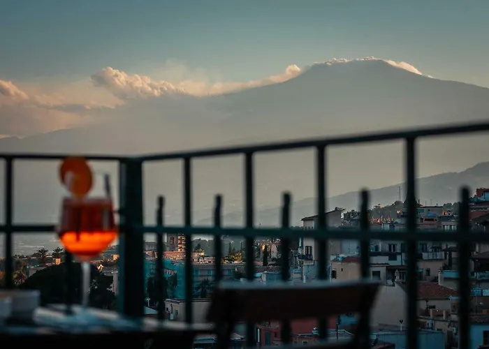 B＆b テアトロ グレコ 39 タオルミーナ